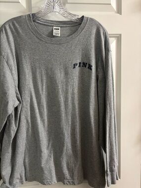 PINK Victoria's Secret Gray Long Sleeve Tee with Navy Logo
